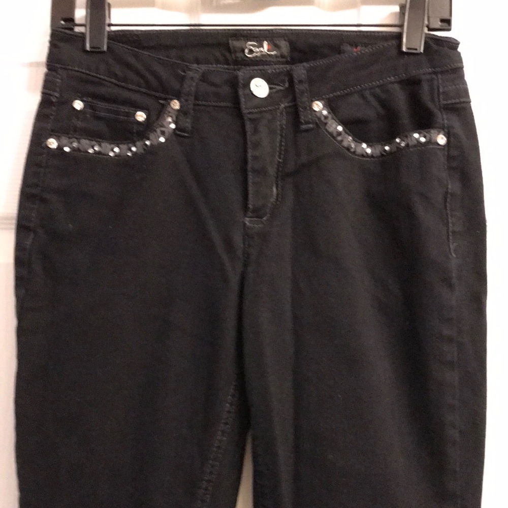 Earl Jeans